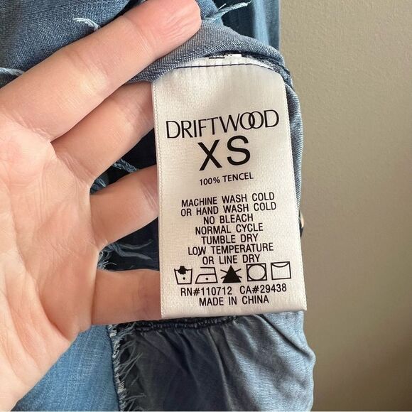 ✨ Driftwood Shaye Chambray Dress Embroidered Blue XS - Picture 8 of 11